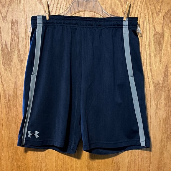 Under Armour Men's Navy and Gray Athletic Shorts - Picture 1 of 8